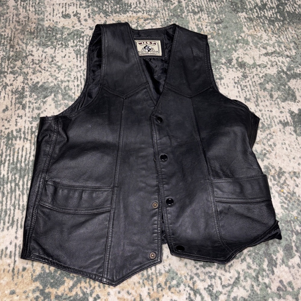 vintage Wilda New York black leather biker vest Large
